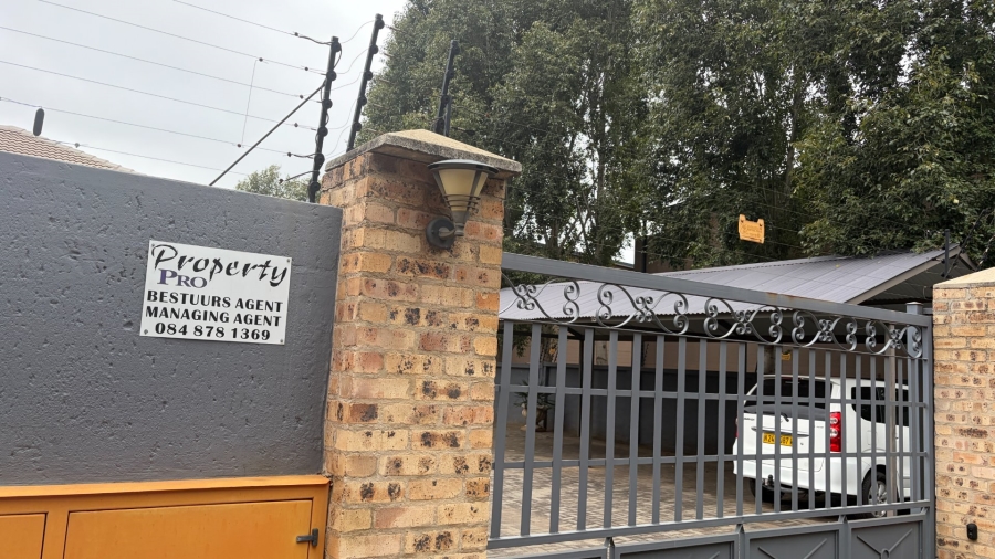 2 Bedroom Property for Sale in Bult South North West